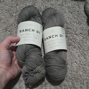 Brooklyn Tweed Ranch 01 Gray Rambouillet Wool Yarn